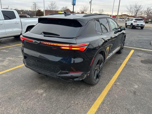 2024 Chevrolet Equinox EV RS