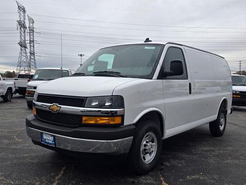 2025 Chevrolet Express 2500 RWD 2500 Regular Wheelbase WT