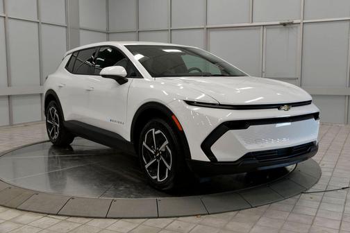 2025 Chevrolet Equinox EV LT