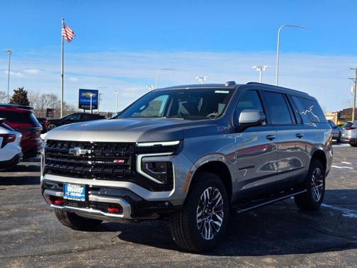 2026 Chevrolet Suburban Z71, 4WD