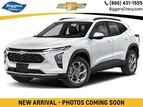 2025 Chevrolet Trax LS
