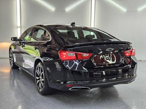 2020 Chevrolet Malibu FWD RS