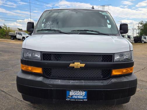 2025 Chevrolet Express 2500 RWD 2500 Regular Wheelbase WT