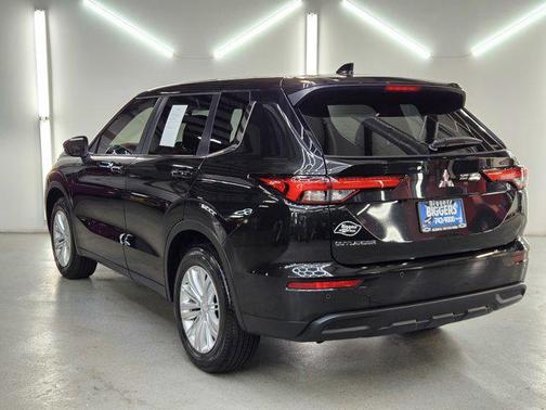 2024 Mitsubishi Outlander ES 2.5 S-AWC
