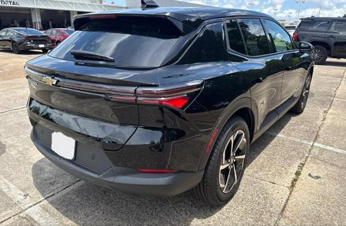 Black 2026 Chevrolet Equinox EV LT