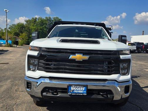 2025 Chevrolet Silverado 3500 WT