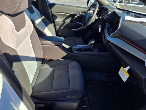 2026 Chevrolet Trax FWD 1RS