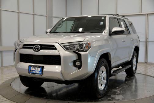 2021 Toyota 4Runner SR5