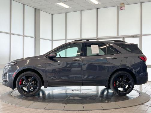 2022 Chevrolet Equinox Premier w/1LZ