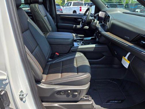 2025 Chevrolet Tahoe 4WD High Country