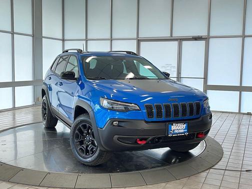 2022 Jeep Cherokee Trailhawk