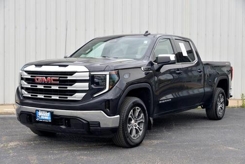Titanium Rush Metallic 2023 GMC Sierra 1500 SLE