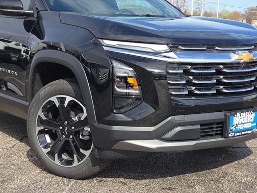 Mosaic Black Metallic 2026 Chevrolet Equinox 1LT