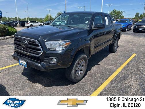Midnight Black Metallic 2019 Toyota Tacoma SR5