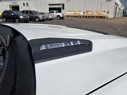 2025 Chevrolet Silverado 3500 WT