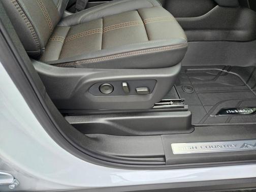 2026 Chevrolet Suburban High Country, 4WD