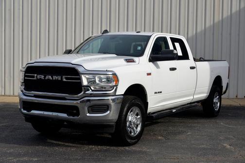 2021 RAM 2500 Tradesman Crew Cab 4x4 8' Box