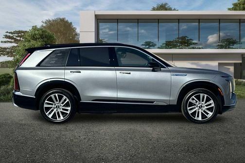 Argent Silver Metallic 2026 Cadillac VISTIQ Luxury