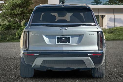 Argent Silver Metallic 2026 Cadillac VISTIQ Luxury