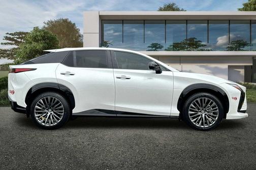 Eminent White Pearl 2024 Lexus RZ 300e Luxury