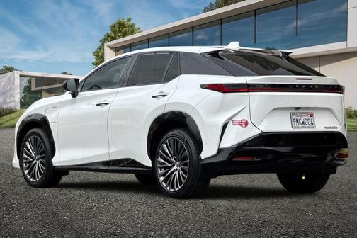 Eminent White Pearl 2024 Lexus RZ 300e Luxury