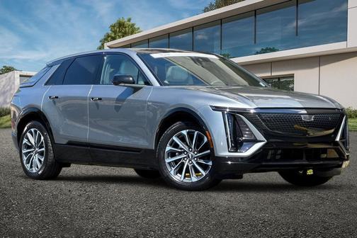 Argent Silver Metallic 2024 Cadillac LYRIQ Sport