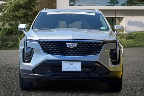 2025 Cadillac XT4 Sport