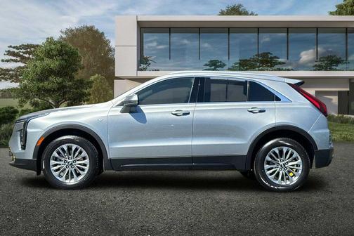 2025 Cadillac XT4 Sport