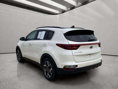 Snow White Pearl 2020 Kia Sportage EX