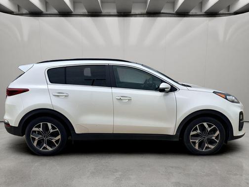 Snow White Pearl 2020 Kia Sportage EX