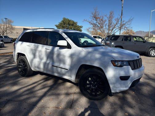 2019 Jeep Grand Cherokee Altitude