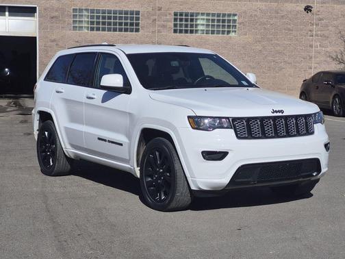 2019 Jeep Grand Cherokee Altitude