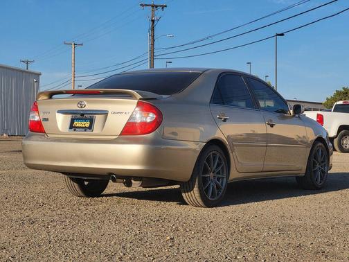 2003 Toyota Camry XLE