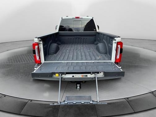 2024 Ford F-350 Platinum