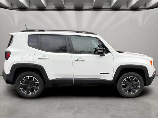 2023 Jeep Renegade Upland