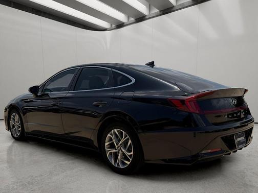 Phantom Black 2021 Hyundai SONATA SEL