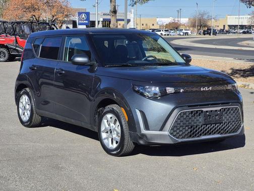 2024 Kia Soul LX