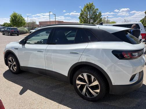 Pure White 2023 Volkswagen ID.4 AWD Pro