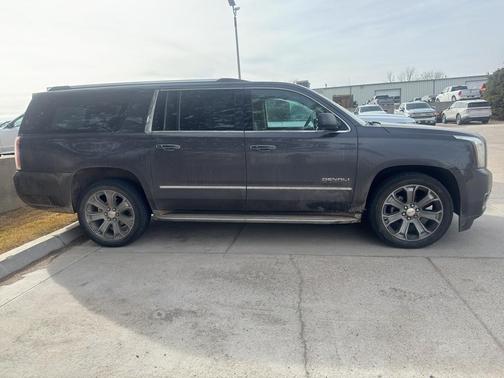 2016 GMC Yukon XL Denali