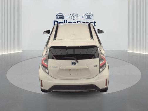 2018 Toyota Prius c Two