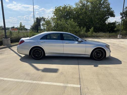 2018 Mercedes-Benz S-Class S560