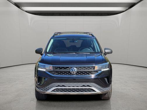 Deep Black Pearl 2023 Volkswagen Taos 1.5T S