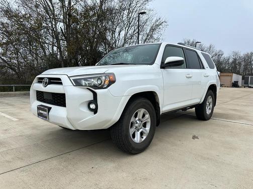 2024 Toyota 4Runner SR5