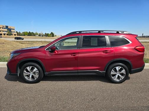 Crimson Red Pearl 2025 Subaru Ascent Premium 7-Passenger