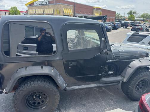 Black 2001 Jeep Wrangler SE