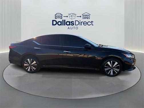 2022 Nissan Altima 2.5 SV