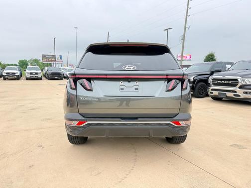 Amazon Gray 2023 Hyundai TUCSON SEL