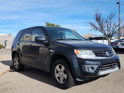 2013 Suzuki Grand Vitara Premium