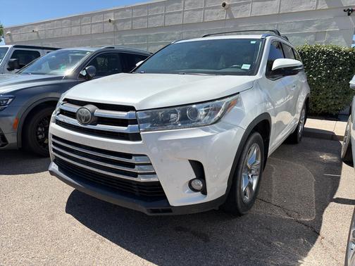 Blizzard Pearl 2018 Toyota Highlander Limited