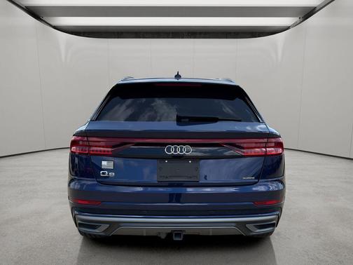 Navarra Blue Metallic 2021 Audi Q8 55 Premium Plus